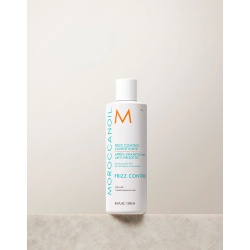 id0730-frizz-conditioner250ml-pdp-1080x1376-geconverteerd-van-webp